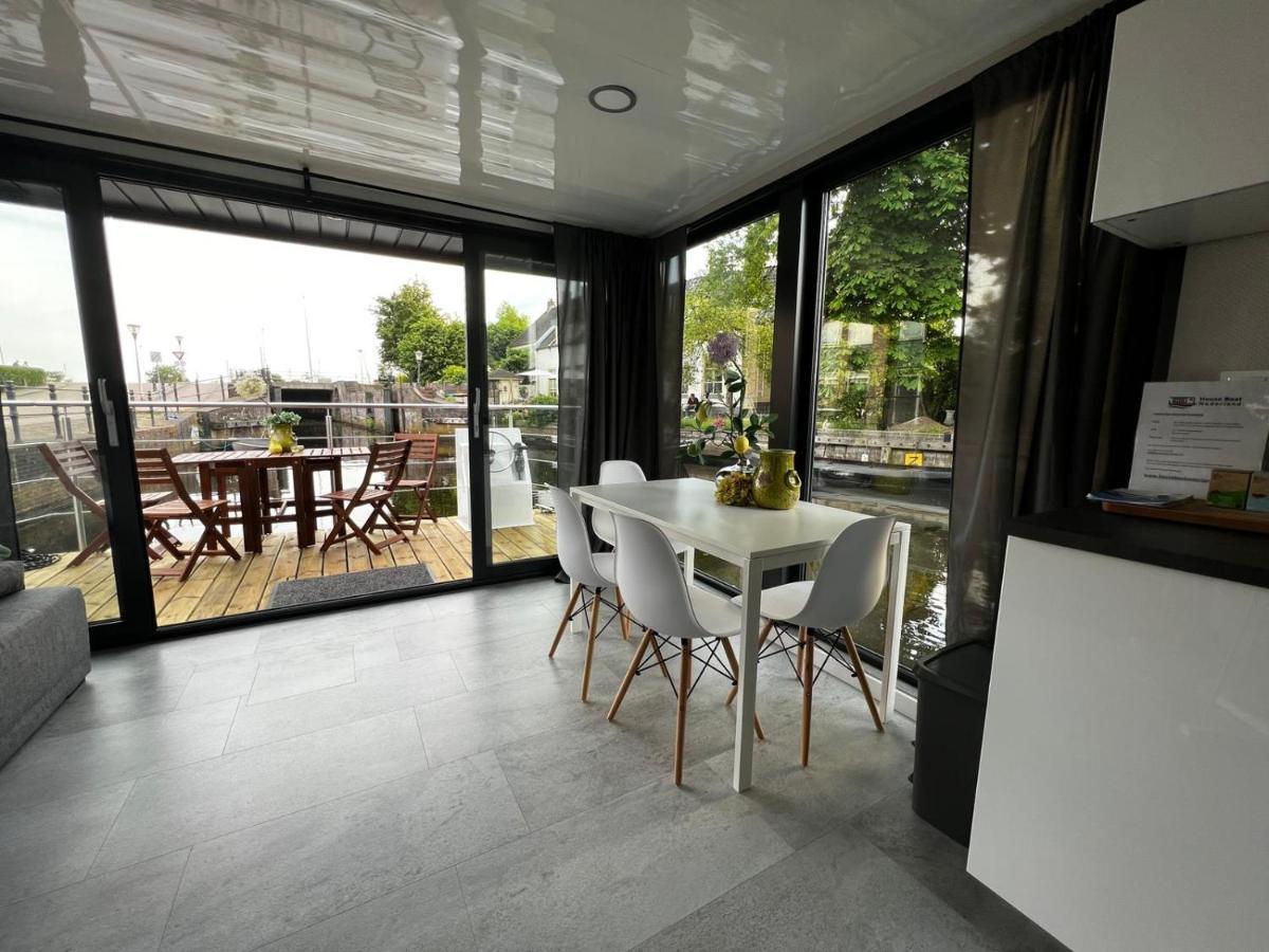 New Houseboat 2 Bedrooms Zwartsluis Exteriér fotografie
