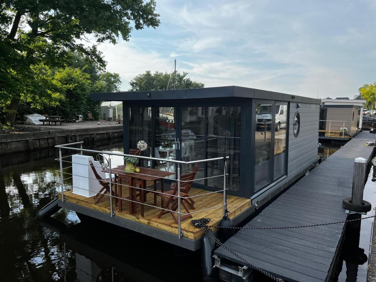 New Houseboat 2 Bedrooms Zwartsluis Exteriér fotografie